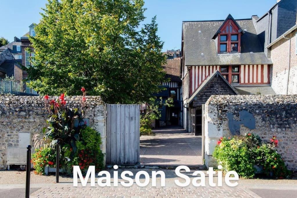 Bienvenue Chez Vous Apartamento Honfleur Exterior foto