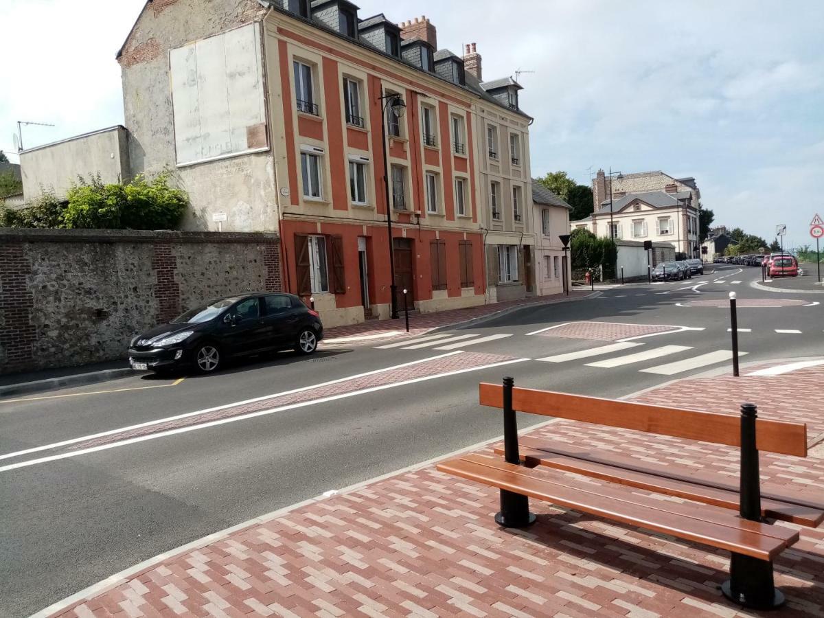 Bienvenue Chez Vous Apartamento Honfleur Exterior foto